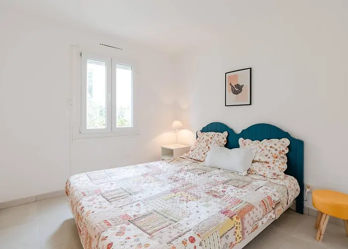 Villa Pavillon Lumineux Avec Terrasse, à 1 Km De La – 2 Pièces, 1 Chambre, Barbecue, Wi-fi - Fr-1-409a-3 *
