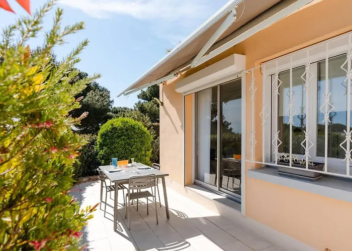 Villa Pavillon Lumineux Avec Terrasse, à 1 Km De La – 2 Pièces, 1 Chambre, Barbecue, Wi-fi - Fr-1-409a-3 Gruissan
